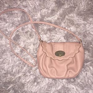 Faux Leather Crossbody Bag w Clasp
